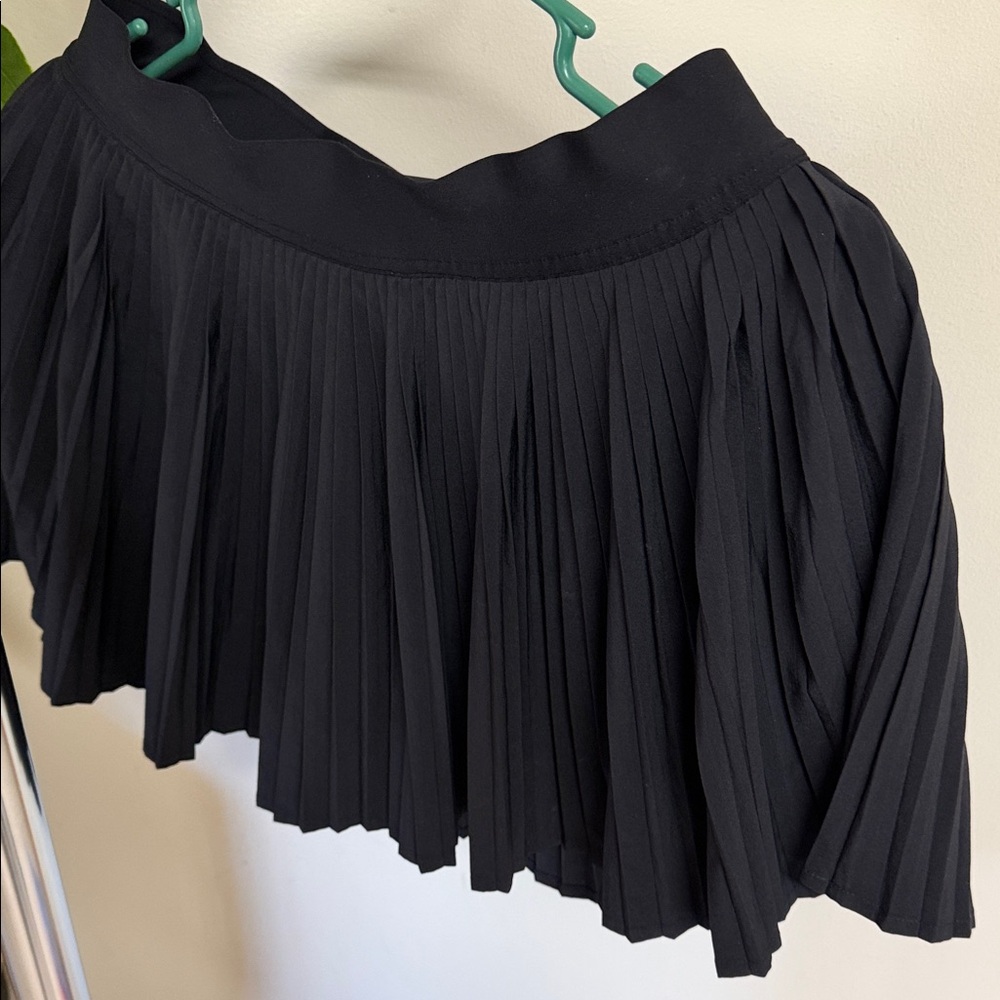 Lululemon Athletica Black Mini Skirt